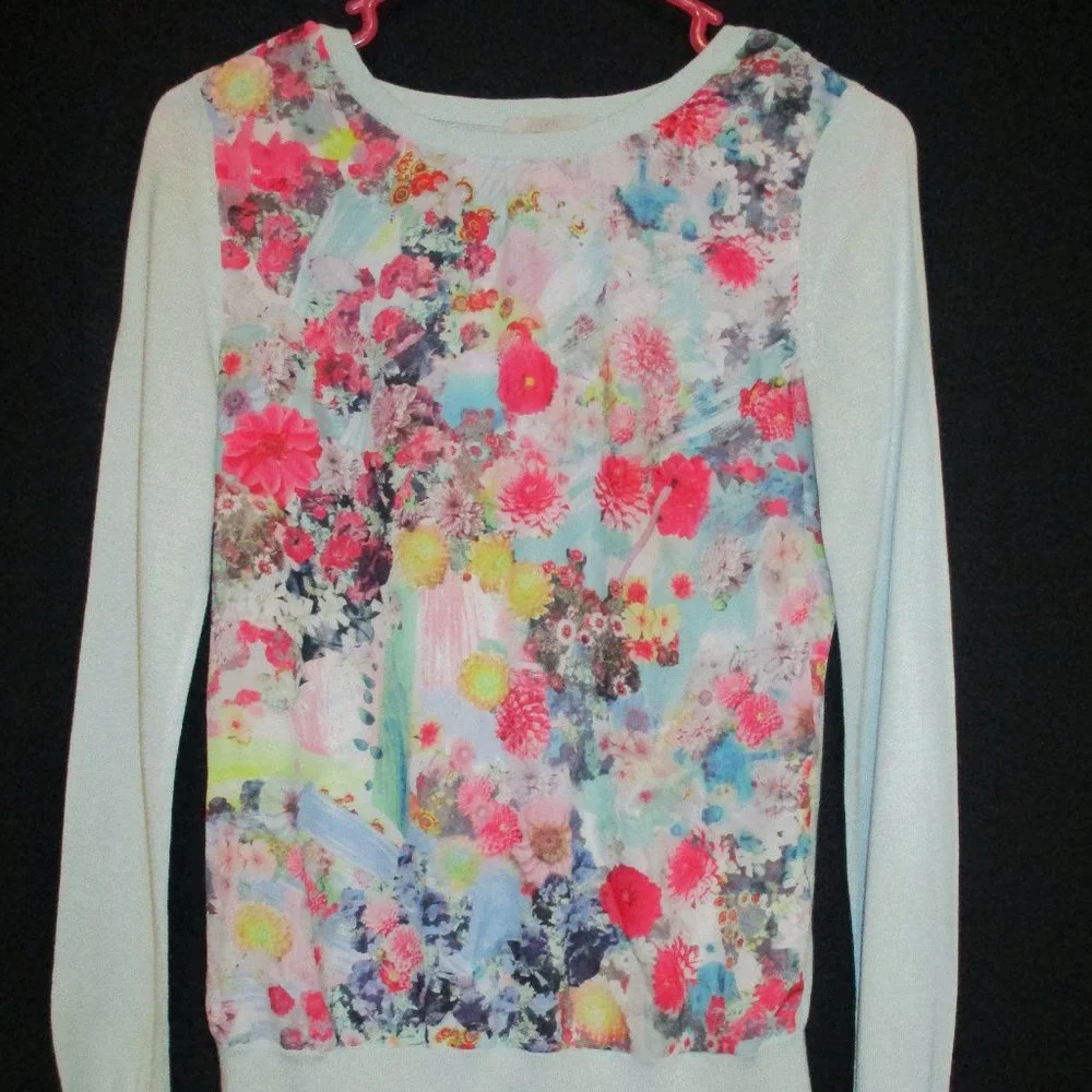 H & M Multicolored Long Sleeves Pullover Floral Top - Picture 3 of 15
